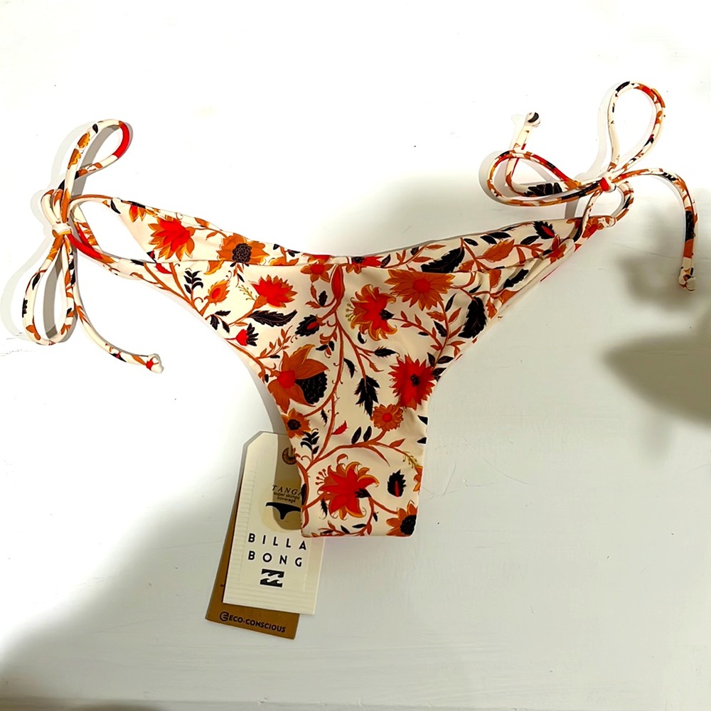 BRAND NEW BILLABONG SWIM BOTTOMS